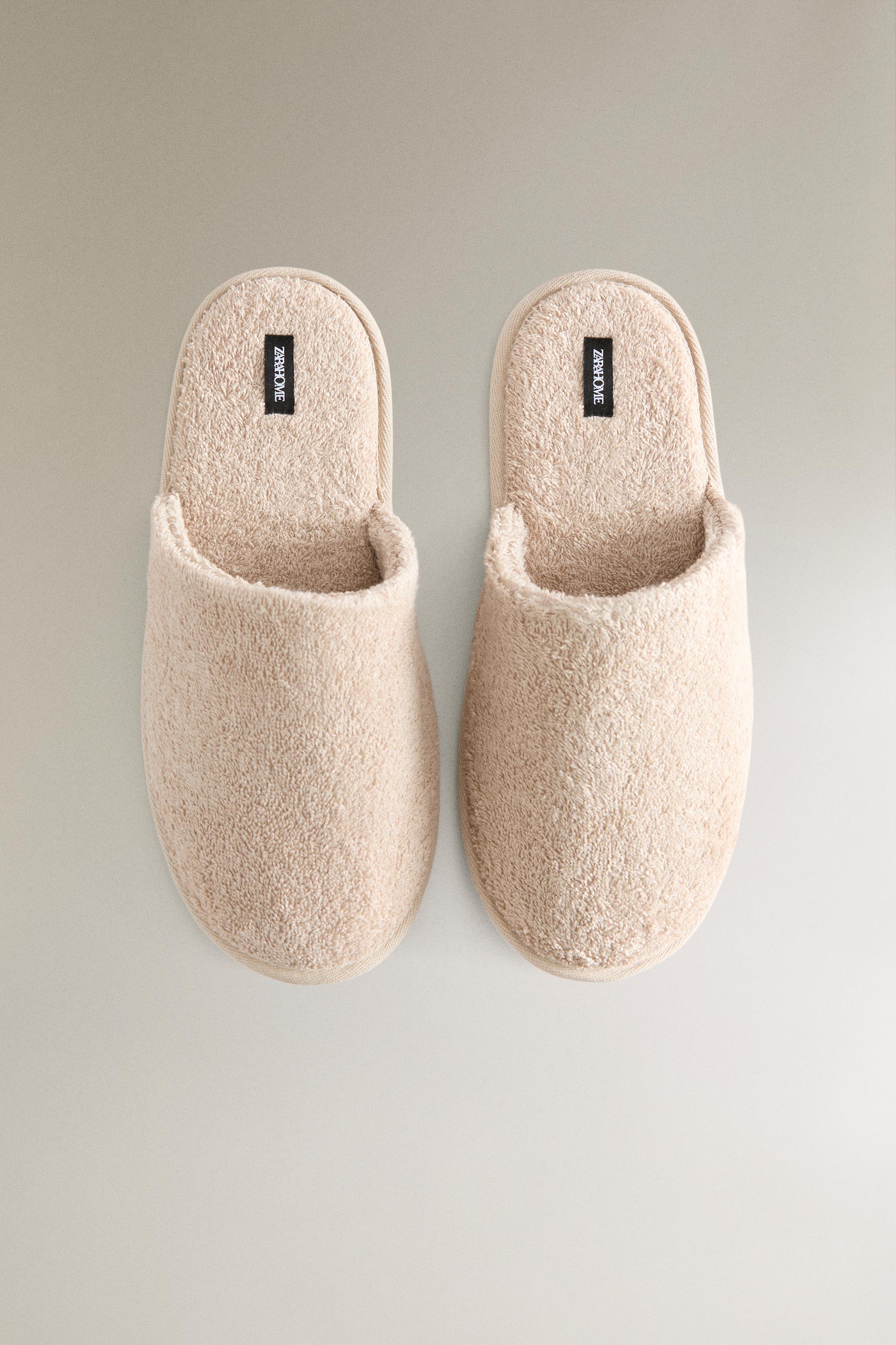 TERRY BATHROOM SLIPPERS